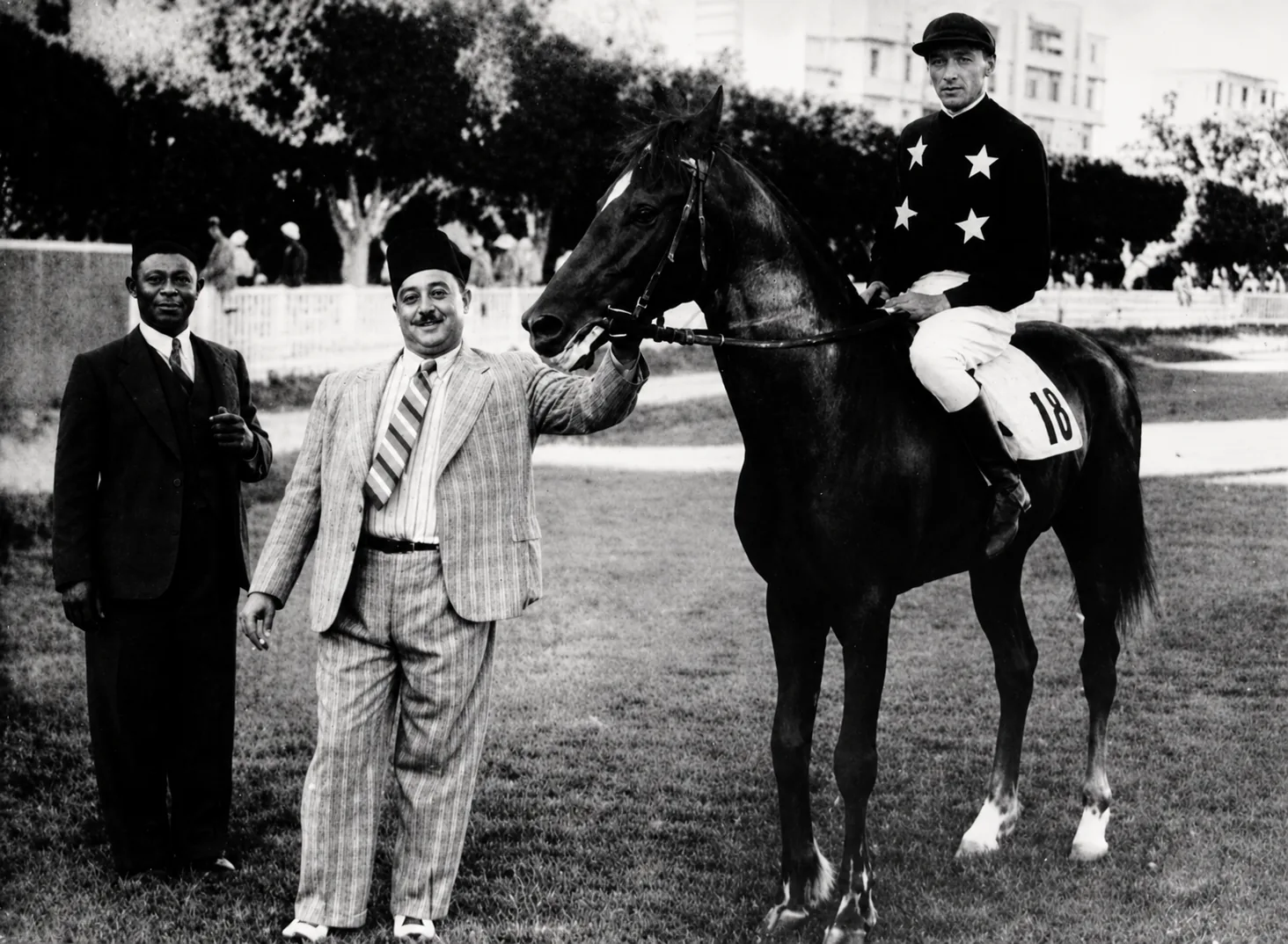 Hüseyin Küçük, yarış pistinde, ilk nesil